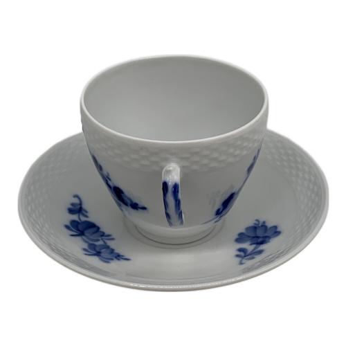 ROYAL COPENHAGEN (ロイヤル・コペンハーゲン) カップ&ソーサー ブルーフラワー・プレイン