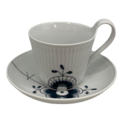 ROYAL COPENHAGEN (ロイヤル・コペンハーゲン) カップ&ソーサー ブラックフルーテッド・メガ