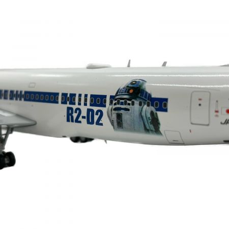BOEING 767-300ER 1/200スケール STAR WARS R2-D2