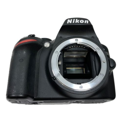 Nikon (ニコン) デジタル一眼レフカメラ ダブルズームキット D3200