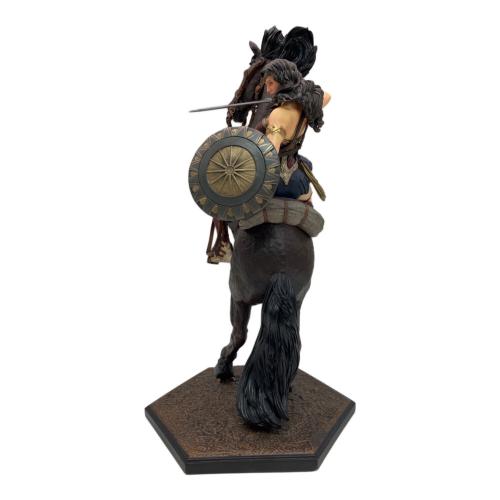 ワンダーウーマンDX 1/10 フィギュア 箱無 右後ろ脚補修跡有