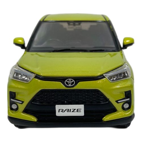 TOYOTA (トヨタ) ミニカー RAIZE マスタードイエローマイカメタリック