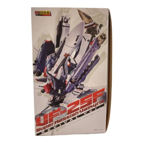 BANDAI (バンダイ) DX超合金 マクロスF VF-25F スーパーメサイアバルキリー(早乙女アルト機) リバイバルVer.