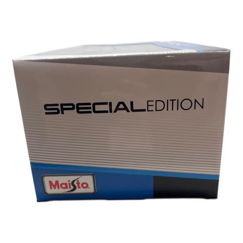 ミニカー Maisto ミニカー 1:18 ランボルギーニ カウンタック LPI8 00-4 レッド