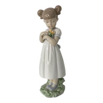 LLADRO (リヤドロ) フィギュリン 01008021 素敵なお花