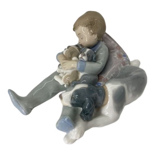 LLADRO (リヤドロ) フィギュリン みんなおねんね 1535