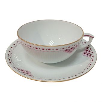 ROYAL COPENHAGEN (ロイヤル・コペンハーゲン) カップ&ソーサー プリンセス バーガンディ