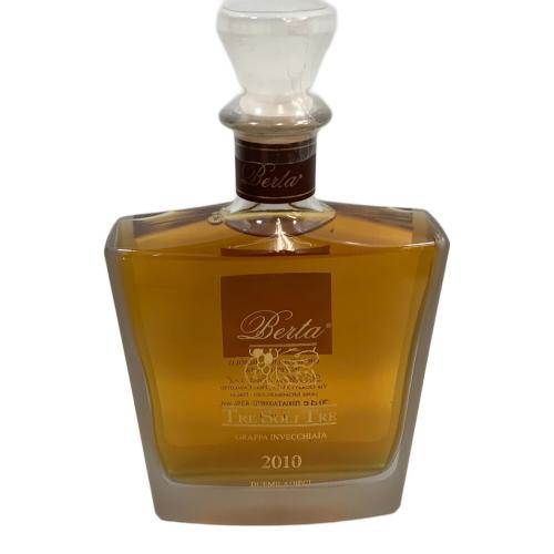 ブランデー 700ml Berta Tre Soli Tre 2010 未開封