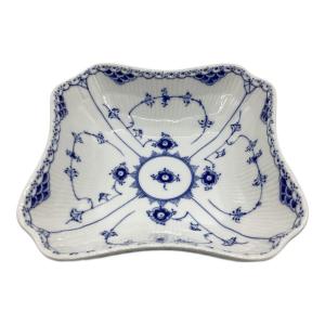 ROYAL COPENHAGEN (ロイヤル・コペンハーゲン) サラダボウル ブルーフルーテッド・フルレース