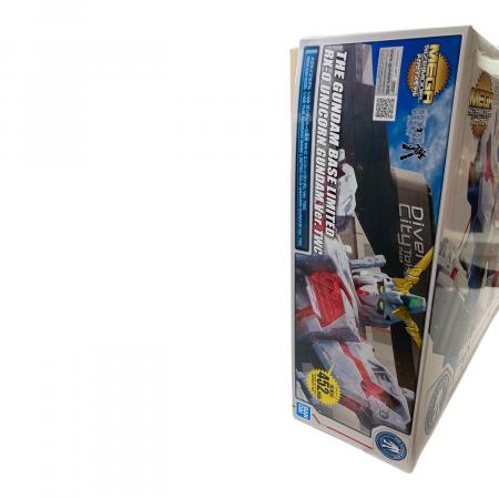 BANDAI (バンダイ) ガンプラ 1/48 メガサイズモデル RX-0 ユニコーン