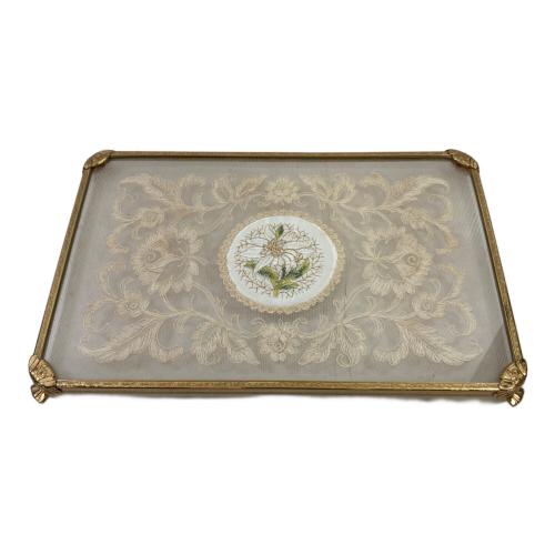 プチポワン トレー