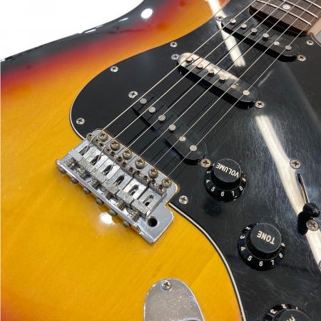 FENDER JAPAN (フェンダージャパン) エレキギター ST-72US｜トレファク