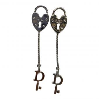 Christian Dior ハートロックピアス