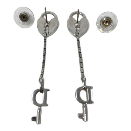 Christian Dior ハートロックピアス