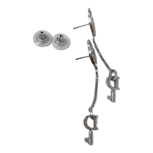 Christian Dior ハートロックピアス