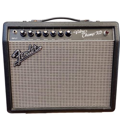 FENDER JAPAN (フェンダージャパン) ギターコンボアンプ VibroChamp XD 中国製