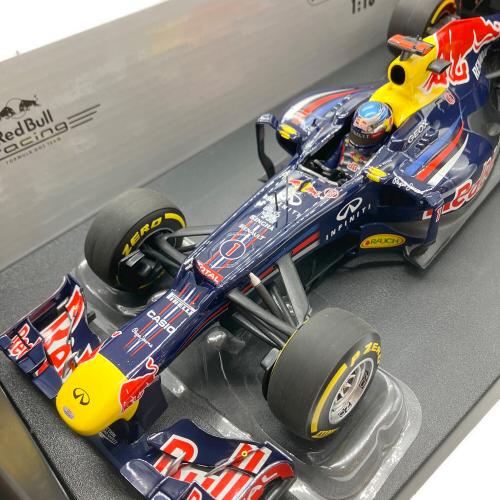 MINICHAMPS (ミニチャンプス) ダイキャストカー Red Bull Racing Renault RB8 Sebastian vettel 2012 1:18