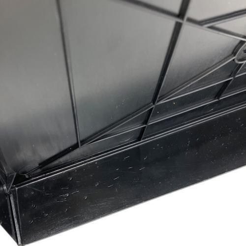 Infiniti ミニカー Red Bull Racing RB9 SEVASTIAN VETTEL 2013