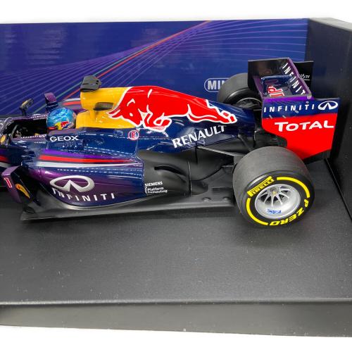 Infiniti ミニカー Red Bull Racing RB9 SEVASTIAN VETTEL 2013