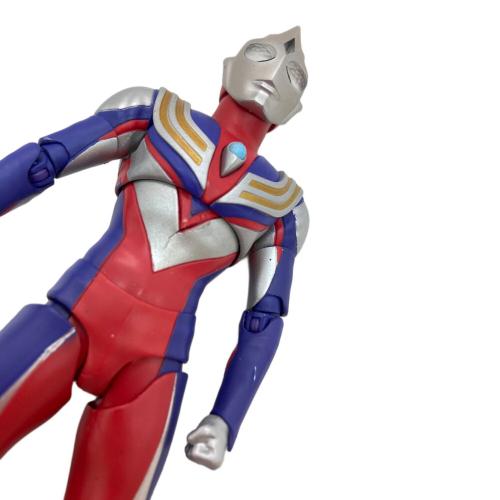 BANDAI (バンダイ) ウルトラマンティガマルチタイプ ウルトラマン S.H.Figuarts(真骨彫製法)