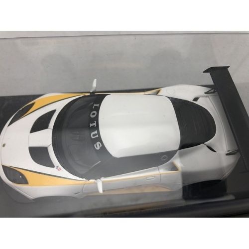 SPARK (スパーク) ミニカー 1/43 lotus　Evora　Type 124 2009
