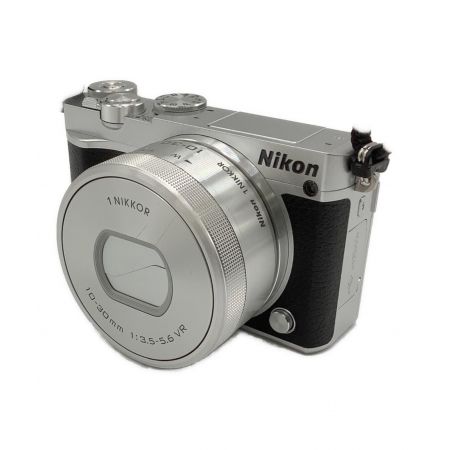 Nikon (ニコン) ミラーレス一眼カメラ J5