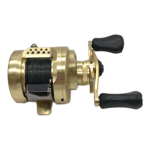 SHIMANO (シマノ) リール CALCUTTA CONQUEST 200XG ベイトリール