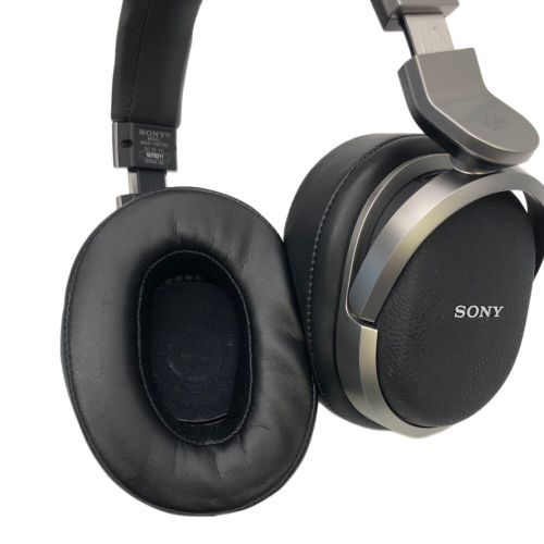 SONY (ソニー) デジタルサラウンドヘッドホンシステム MDR-HW700DS