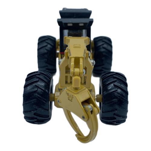 ノースコットCAT 545 Grapple Skidder ミニカー 本体のみ｜トレファク