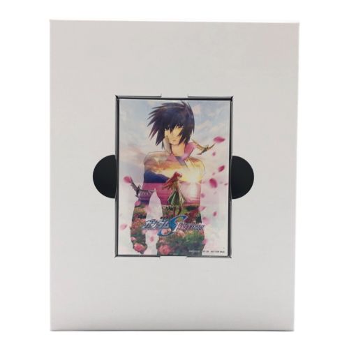 BANDAI (バンダイ) ガンプラ マイティーストライクフリーダムガンダム HG 1/144 リミテッドクリア