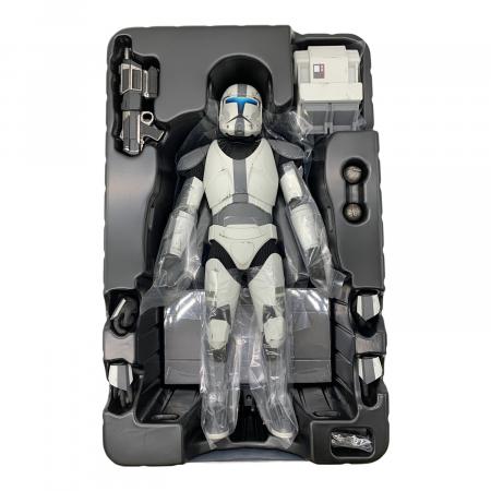 Hot toys (ホットトイズ) フィギュア インペリアル・コマンドー STAR