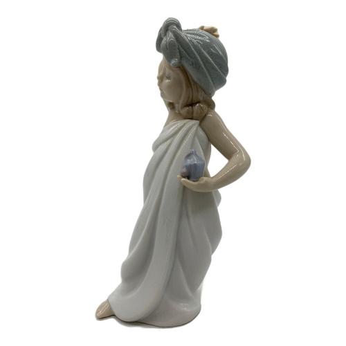 LLADRO (リヤドロ) フィギュリン バスタイム 親指欠損有