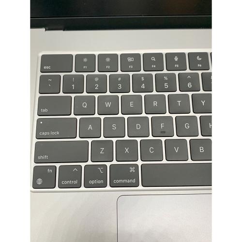 Apple (アップル) MacBook Air A3114 15インチ Mac OS CPU:M3 メモリ:16GB SSD:512GB