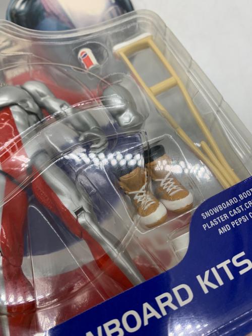 PEPSI MAN フィギュア SNOWBOARD KITS