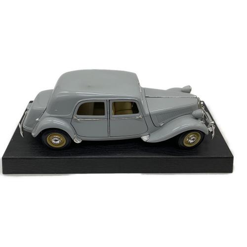 Maisto (マイスト) モデルカー Citroren 15CV 6Cyl 1/18