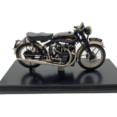 モデルバイク 1950 Vincent Black Shadow