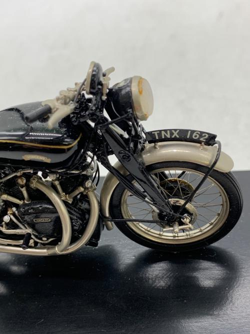モデルバイク 1950 Vincent Black Shadow