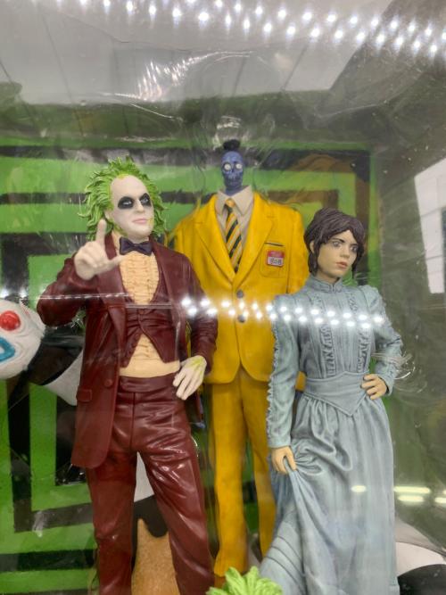 マクファーレントイズ フィギュア ムービー・マニアックス ポーズドスタチュー ビートルジュース ビートルジュース