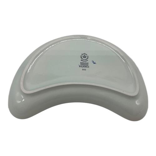 ROYAL COPENHAGEN (ロイヤル・コペンハーゲン) プレート サラダプレート