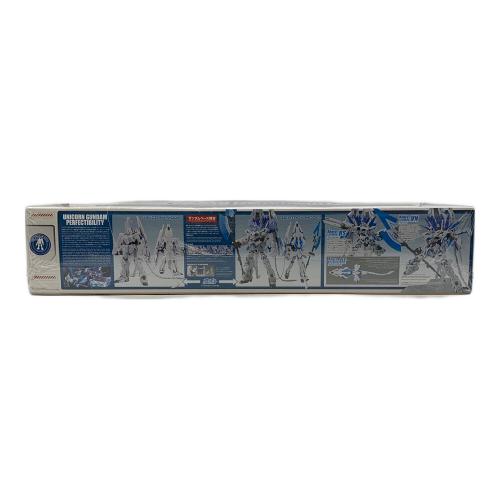 BANDAI (バンダイ) ガンプラ MG 1/100 ガンダムベース限定 ユニコーンガンダム ペルフェクティビリティ