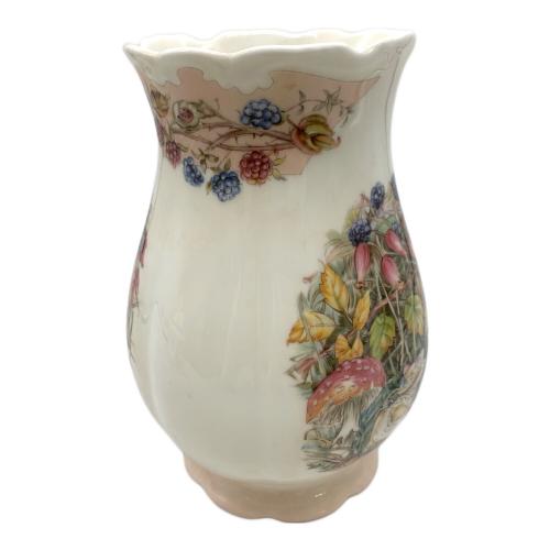 ROYAL DOULTON (ロイヤルドルトン) 花瓶 秋｜トレファクONLINE