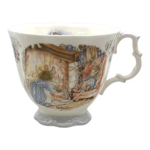 ROYAL DOULTON (ロイヤルドルトン) カップ&ソーサー WINTER