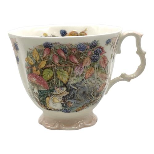 ROYAL DOULTON (ロイヤルドルトン) カップ&ソーサー AUTUMN