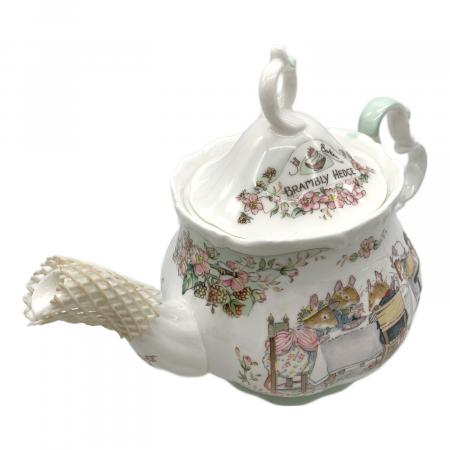 ROYAL DOULTON (ロイヤルドルトン) ティーポット TEA SERVICE ROYAL DOULTON (ロイヤルドルトン) ティーポット TEA SERVICE
