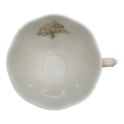 ROYAL DOULTON (ロイヤルドルトン) カップ&ソーサー THE WEDDING