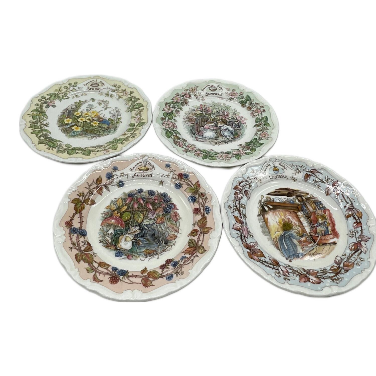 ROYAL DOULTON (ロイヤルドルトン) ラウンドプレート 春～冬 4枚セット