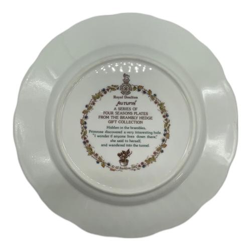 ROYAL DOULTON (ロイヤルドルトン) ラウンドプレートセット 4枚セット 春～冬