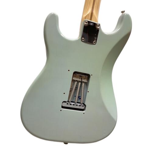 FENDER (フェンダー) エレキギター USA製 @ Π ストラトキャスター Highway One Stratocaster Update 動作確認済み Z6270324