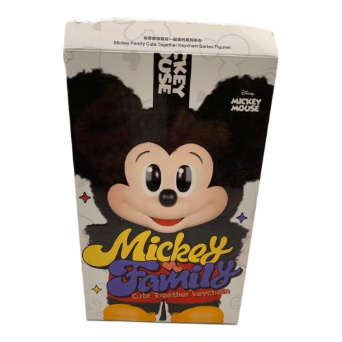 フィギュア ポップマート Mickey Family