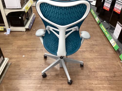 Herman Miller (ハーマンミラー) チェア ミラ2 グリーン×ホワイト